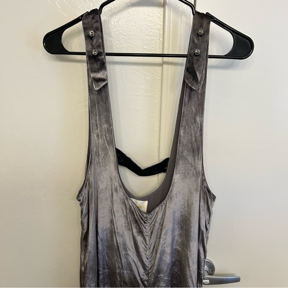 Maeve Anthropologie Monique Crushed Velvet Suspender Jumpsuit Gray Size Small - Picture 4 of 9